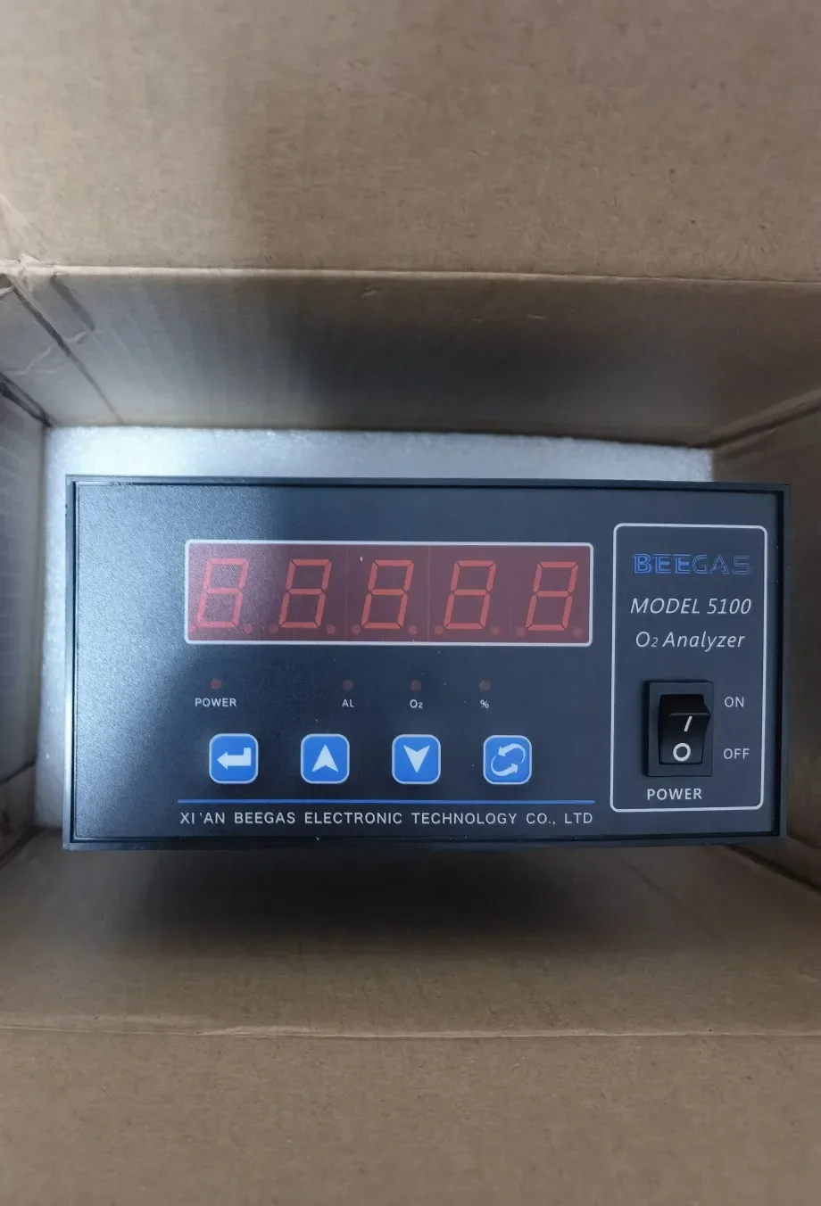 BEE-5100 Анализатор кислорода с ионным потоком Медицинский анализатор кислорода Анализатор кислорода
BEE-5100 Анализатор кислорода с ионным потоком Медицинский анализатор кислорода Анализатор кислорода