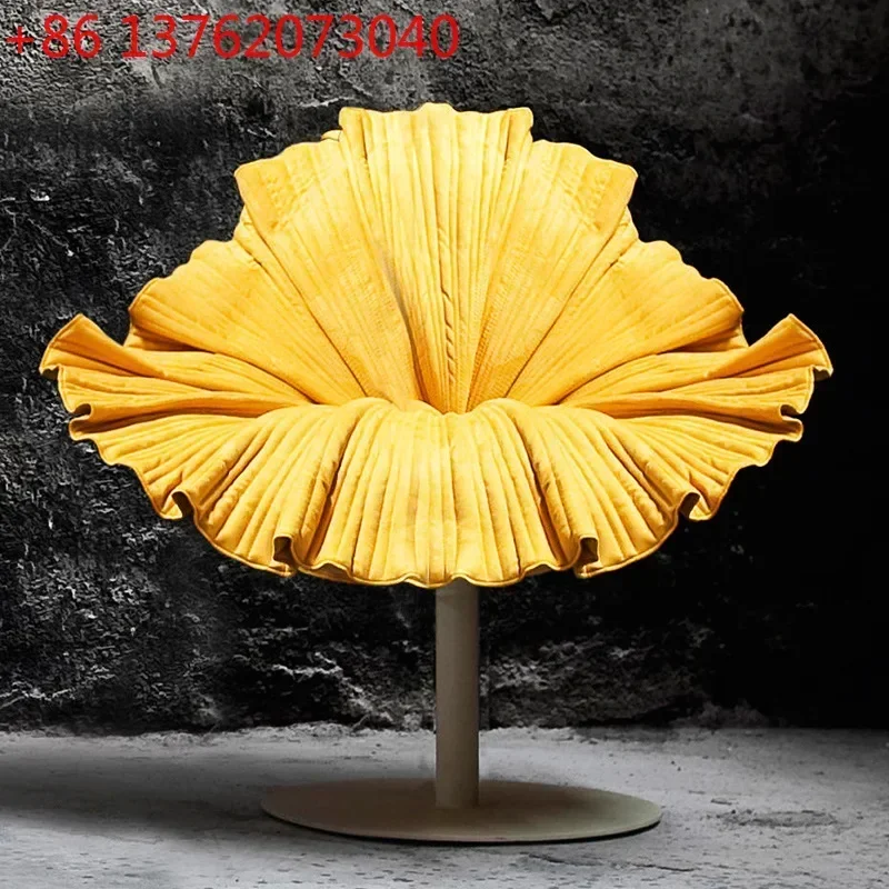Designer petal shape leisure living room small sofa Nordic wabi recliner
Designer petal shape leisure living room small sofa Nordic wabi recliner