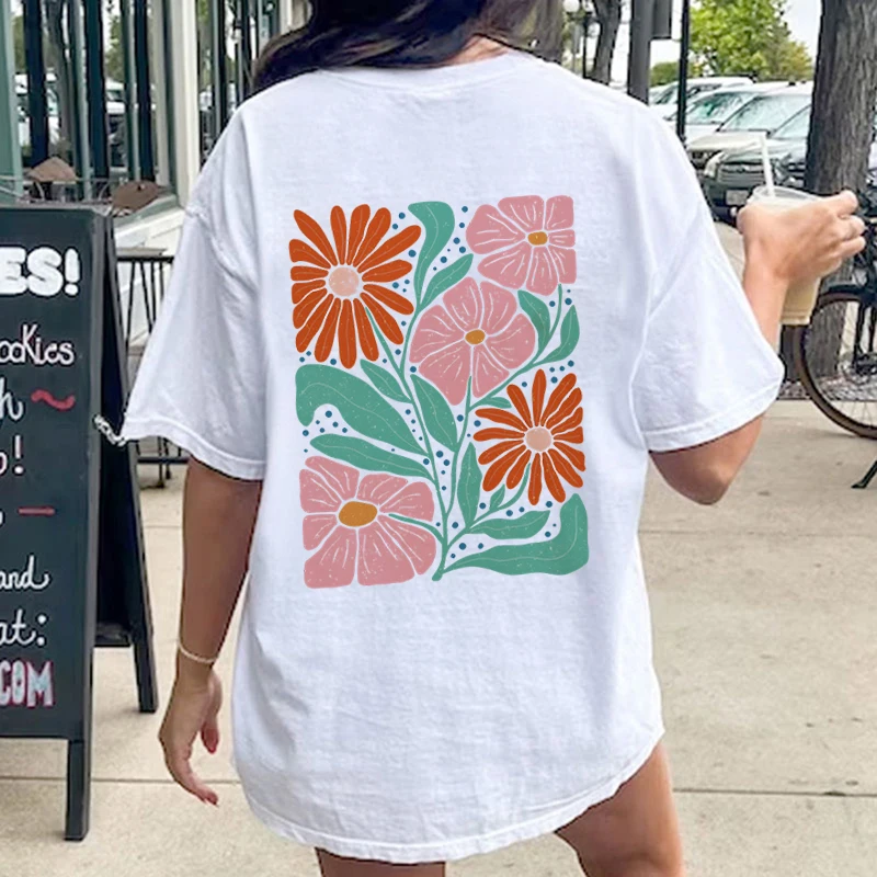 Женская футболка большого размера Flower Power в стиле бохо, винтажная женская одежда с принтом полевых цветов на спине, свободная футболка с цветами, подарок для любителей природы
Женская футболка большого размера Flower Power в стиле бохо, винтажная женская одежда с принтом полевых цветов на спине, свободная футболка с цветами, подарок для любителей природы