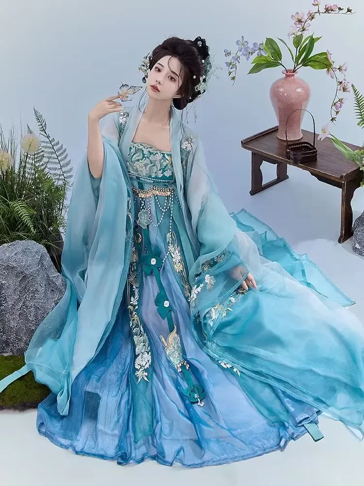 Red Embroidered Hanfu Party Dress Plus Size 3XLWeight 90kg Women Chinese Hanfu Dress Oversized Carnival Fairy Cosplay Costume
Red Embroidered Hanfu Party Dress Plus Size 3XLWeight 90kg Women Chinese Hanfu Dress Oversized Carnival Fairy Cosplay Costume