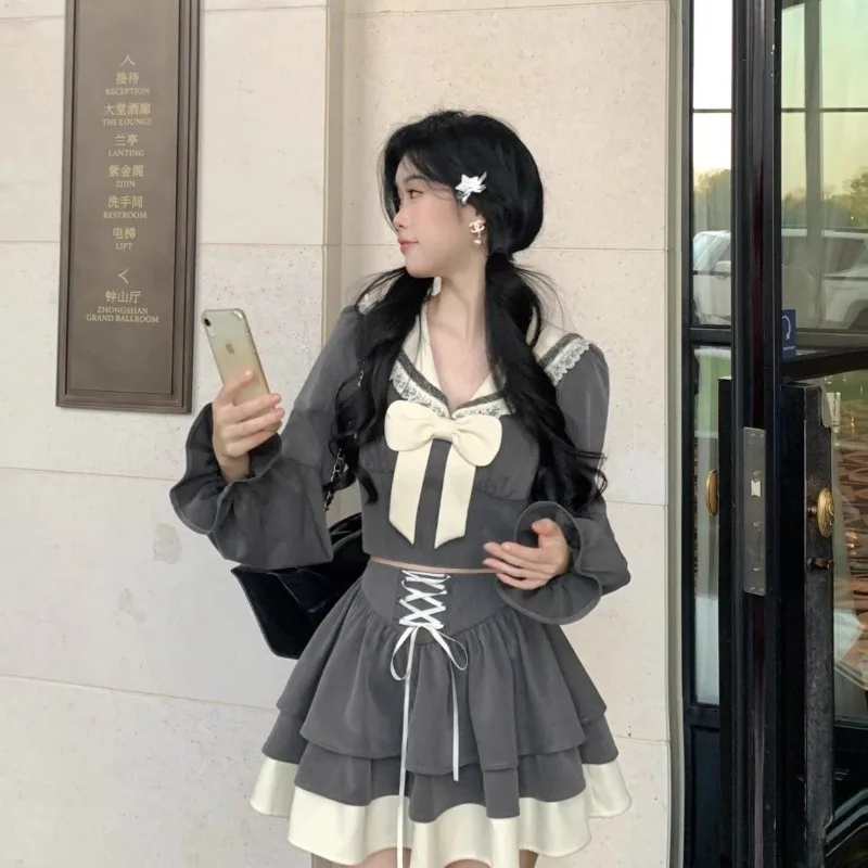 Fashion New All-match Korean Sweet Two Piece Sets Sailor Collar Bow Long Sleeve Tops Women+ High Waist Lace Up Skirts
Fashion New All-match Korean Sweet Two Piece Sets Sailor Collar Bow Long Sleeve Tops Women+ High Waist Lace Up Skirts
