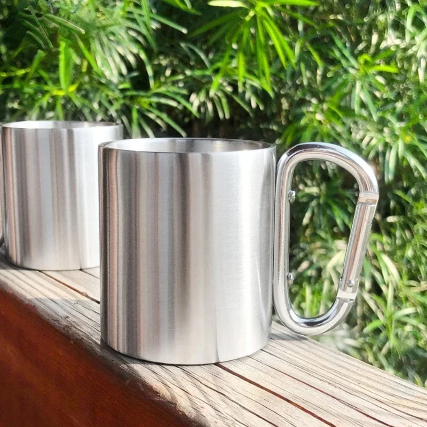 Hot Product 220/300ml Camping Travel Stainless Steel Cup Carabiner Hook Handle Picnic Water Mug Outdoor Travel Hike Cup
Hot Product 220/300ml Camping Travel Stainless Steel Cup Carabiner Hook Handle Picnic Water Mug Outdoor Travel Hike Cup
