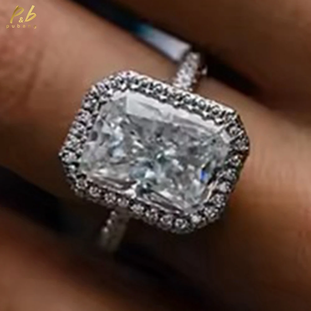 PuBang D Color 6 Carat Moissanite Old Mine Cut 9*11.5 MM With Two Mid-sized Half Moon Side Stones Engagement Ring for Woman
PuBang D Color 6 Carat Moissanite Old Mine Cut 9*11.5 MM With Two Mid-sized Half Moon Side Stones Engagement Ring for Woman