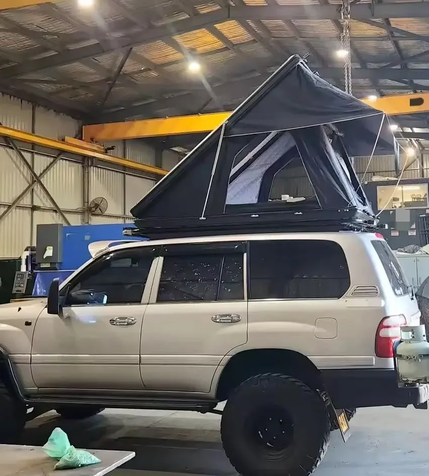 2026High Quality Aluminium Triangle Car Roof Top Tent Hard Shell 4 Person Family Camping Rooftop Tent Hard Shell
2026High Quality Aluminium Triangle Car Roof Top Tent Hard Shell 4 Person Family Camping Rooftop Tent Hard Shell