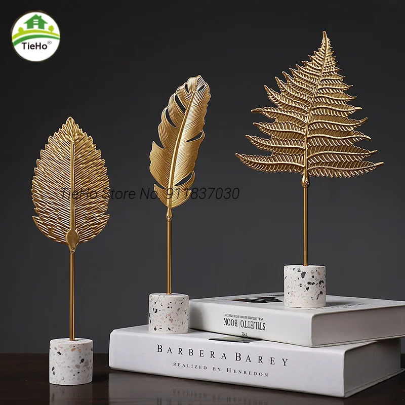 Creative Modern Golden Leaf Ornament, Miniature Metal Crafts Statues, Living Room Small Accessories, Office Desktop Decoration
Creative Modern Golden Leaf Ornament, Miniature Metal Crafts Statues, Living Room Small Accessories, Office Desktop Decoration