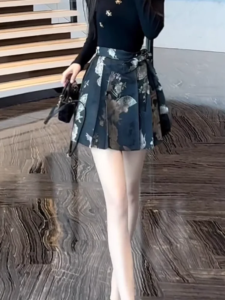 New Chinese Style High Waist A-Line Skirt Women's Spring Summer Slimming Short Skirts City Walk Casual Fashion
New Chinese Style High Waist A-Line Skirt Women's Spring Summer Slimming Short Skirts City Walk Casual Fashion