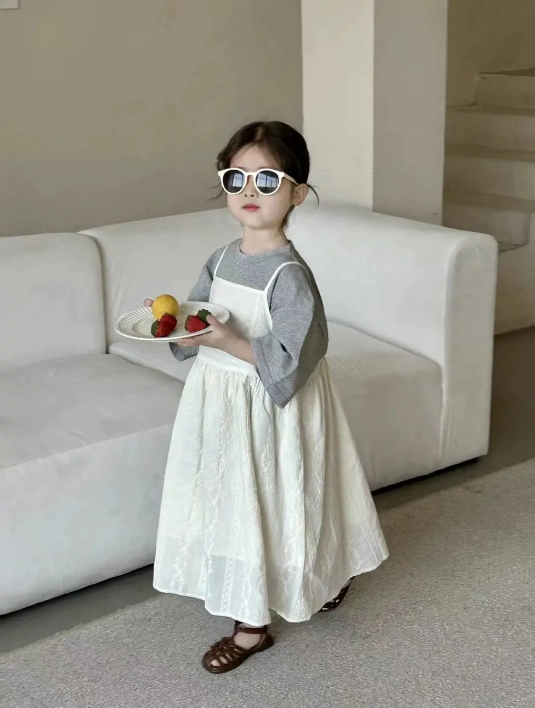 2025 Spring Summer New Embroidered Strap Skirt Sets Korean Long Skirt Baby Girl Spring Dress Cotton Short Sleeve T-shirt
2025 Spring Summer New Embroidered Strap Skirt Sets Korean Long Skirt Baby Girl Spring Dress Cotton Short Sleeve T-shirt