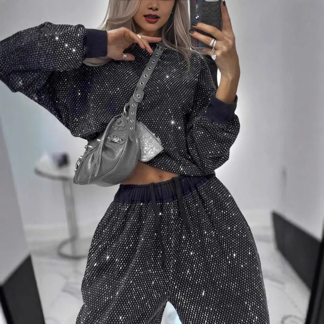 Женские комплекты брюк из двух предметов, повседневный топ с блестками, пуловеры с длинными рукавами, толстые длинные брюки на шнурке, элегантная женская зима 2025 
Женские комплекты брюк из двух предметов, повседневный топ с блестками, пуловеры с длинными рукавами, толстые длинные брюки на шнурке, элегантная женская зима 2025