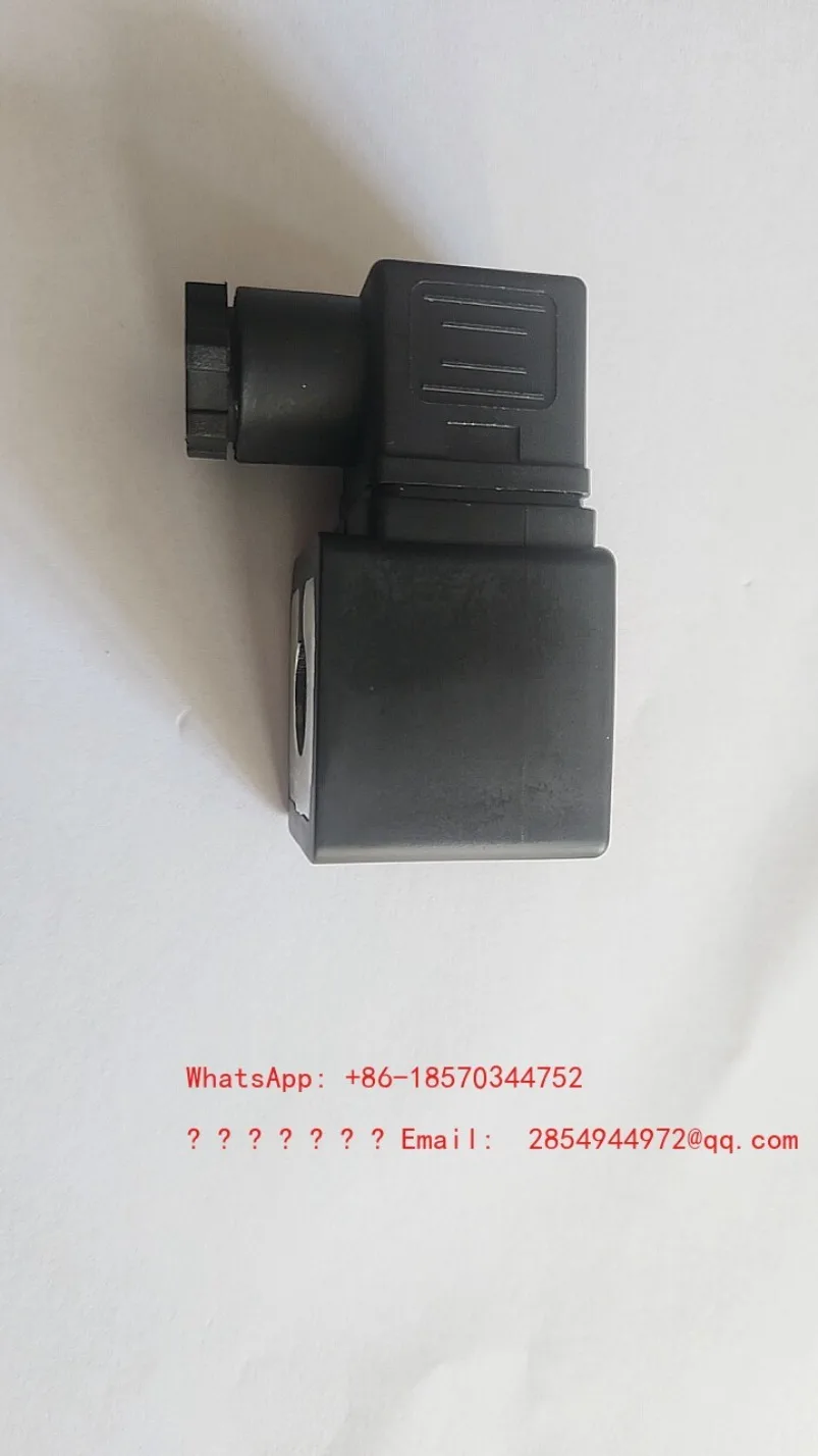 Bottle Blowing Machinery High Pressure Solenoid Valve 321H35 Air Compressor, Injection Molding Machine Valve, Special Coil
Bottle Blowing Machinery High Pressure Solenoid Valve 321H35 Air Compressor, Injection Molding Machine Valve, Special Coil