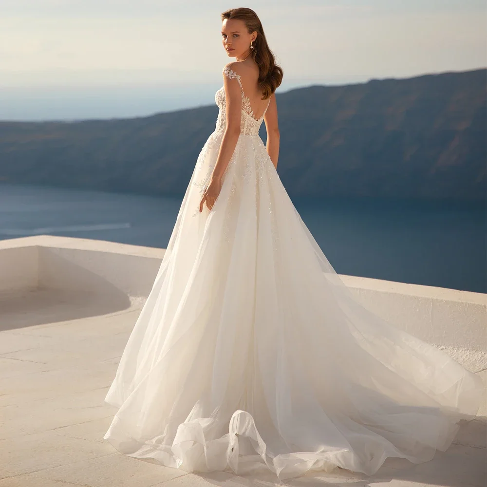 Sparking Strapless Wedding Dresses A-Line Low V Back Illusion Bridal Growns Applique Floral Beading Customized Vestidos De Novia
Sparking Strapless Wedding Dresses A-Line Low V Back Illusion Bridal Growns Applique Floral Beading Customized Vestidos De Novia