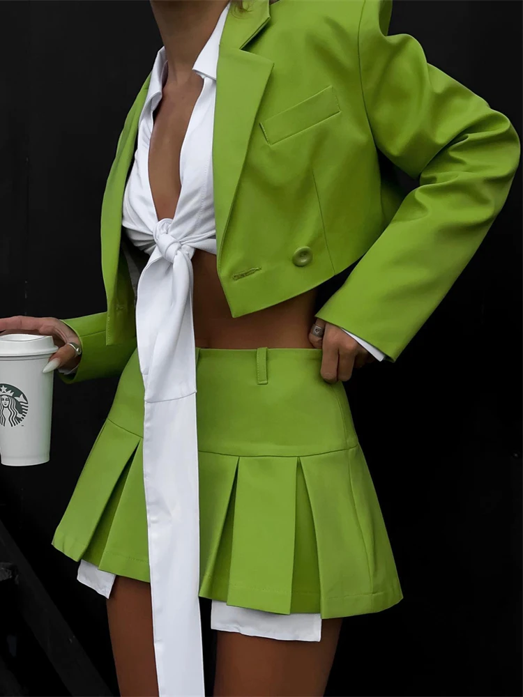 TARUXY Black Blazer Sets 2023 Fashion Two Piece Cropped Blazer Jacket Coat And Mini Skirts Sets For Women Casual Suit Streetwear
TARUXY Black Blazer Sets 2023 Fashion Two Piece Cropped Blazer Jacket Coat And Mini Skirts Sets For Women Casual Suit Streetwear