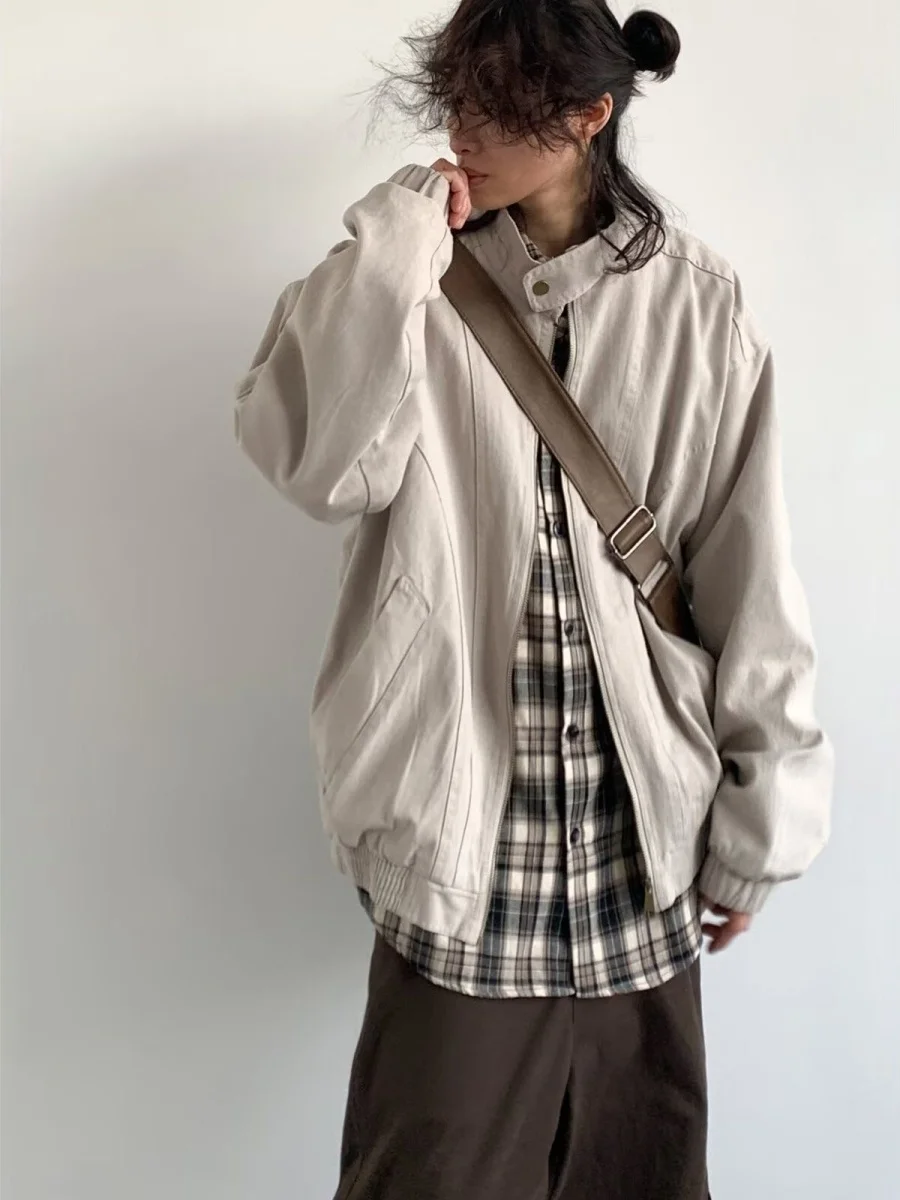 Loose Fit Pure Cotton Stand Collar Jaet for Men Casual Versatile Spring Autumn Color Simple Design Comfortable Outerwear
Loose Fit Pure Cotton Stand Collar Jaet for Men Casual Versatile Spring Autumn Color Simple Design Comfortable Outerwear