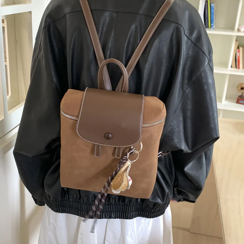 Large Capacity Retro Travel Backpack Casual Fashionable Kids Backpacks for Boy Cute Backpacks Sports Bags Class Bag for Girl Sac
Large Capacity Retro Travel Backpack Casual Fashionable Kids Backpacks for Boy Cute Backpacks Sports Bags Class Bag for Girl Sac