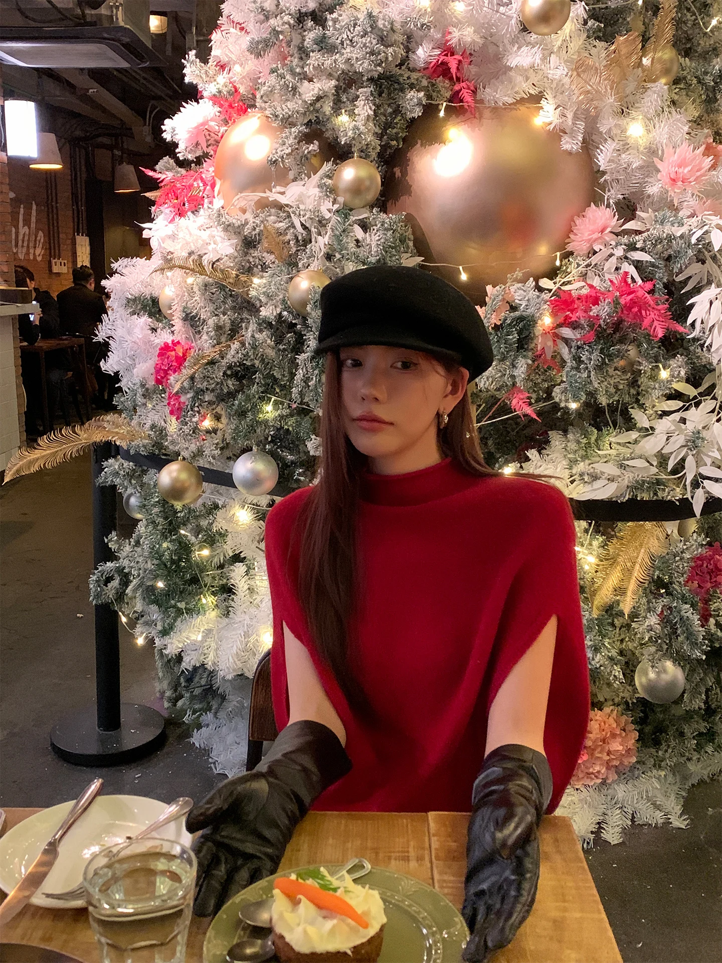 Women's High Collar Knitted Wool Sweater Svel 2025 Autumn Winter New Sle Casual Loose Fit Comfortable Knitwear
Women's High Collar Knitted Wool Sweater Svel 2025 Autumn Winter New Sle Casual Loose Fit Comfortable Knitwear