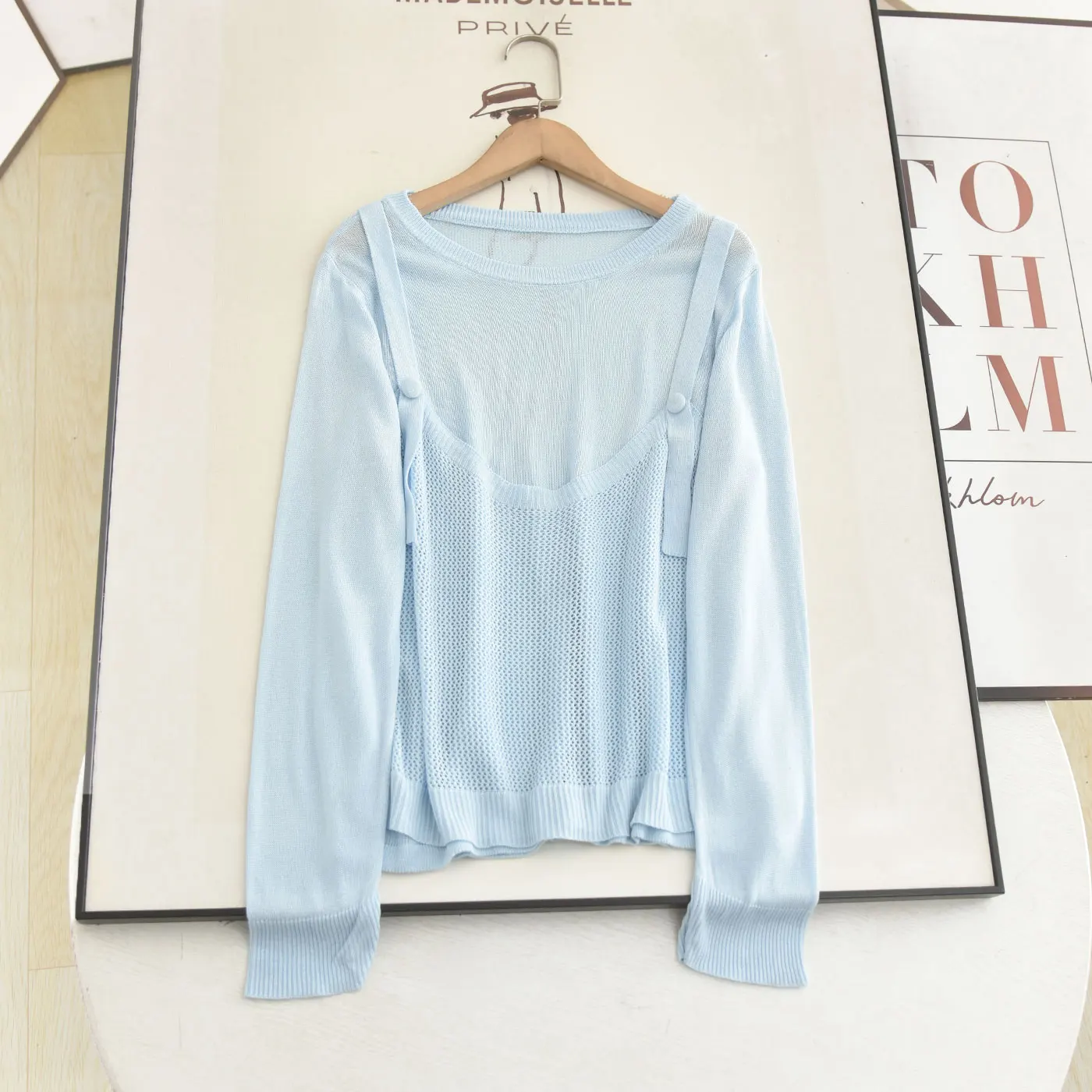 Elegant Blue Knitted Top Hollow out Strap Design Two Piece Set Korean Style Gentle Wind Long Sleeve round Neck Summer Outfit
Elegant Blue Knitted Top Hollow out Strap Design Two Piece Set Korean Style Gentle Wind Long Sleeve round Neck Summer Outfit