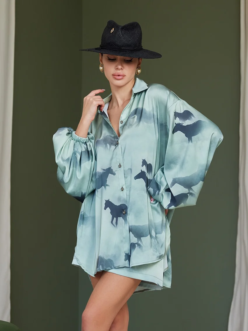 Marthaqiqi модная женская ночная рубашка костюм сексуальная одежда для сна с отложным воротником ночные рубашки с длинными рукавами шорты с принтом женский пижамный комплект
Marthaqiqi модная женская ночная рубашка костюм сексуальная одежда для сна с отложным воротником ночные рубашки с длинными рукавами шорты с принтом женский пижамный комплект