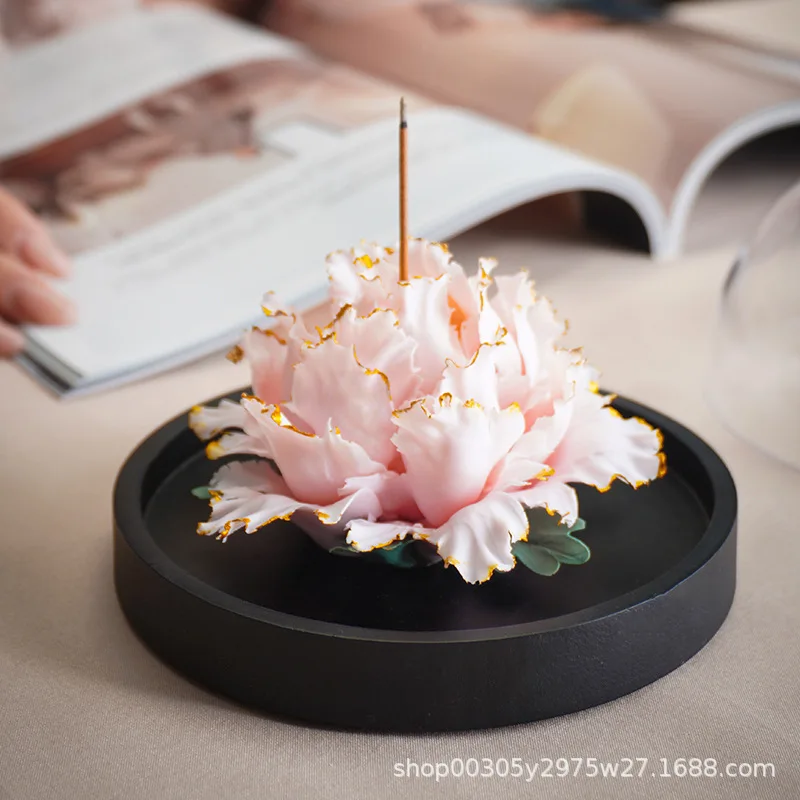 Handmade ceramic flower fragrance insert Luoyang peony porcelain aromatherapy ornament to decorate the room as a gift
Handmade ceramic flower fragrance insert Luoyang peony porcelain aromatherapy ornament to decorate the room as a gift