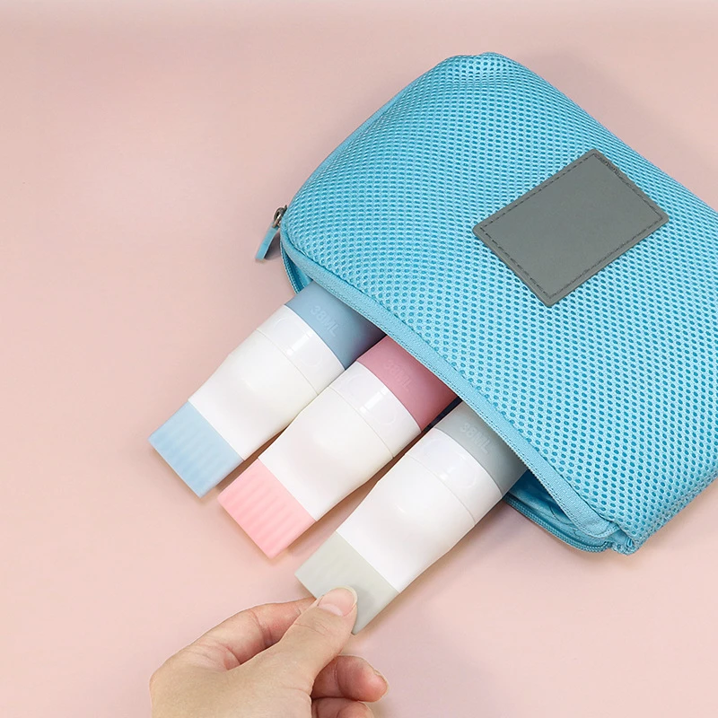 Hair Dye Applicator Brush Bottles Silicone Dyeing Shampoo Bottle Oil Comb Brush Styling Tool Hair Coloring Hair Tools 38/60/80ml
Hair Dye Applicator Brush Bottles Silicone Dyeing Shampoo Bottle Oil Comb Brush Styling Tool Hair Coloring Hair Tools 38/60/80ml