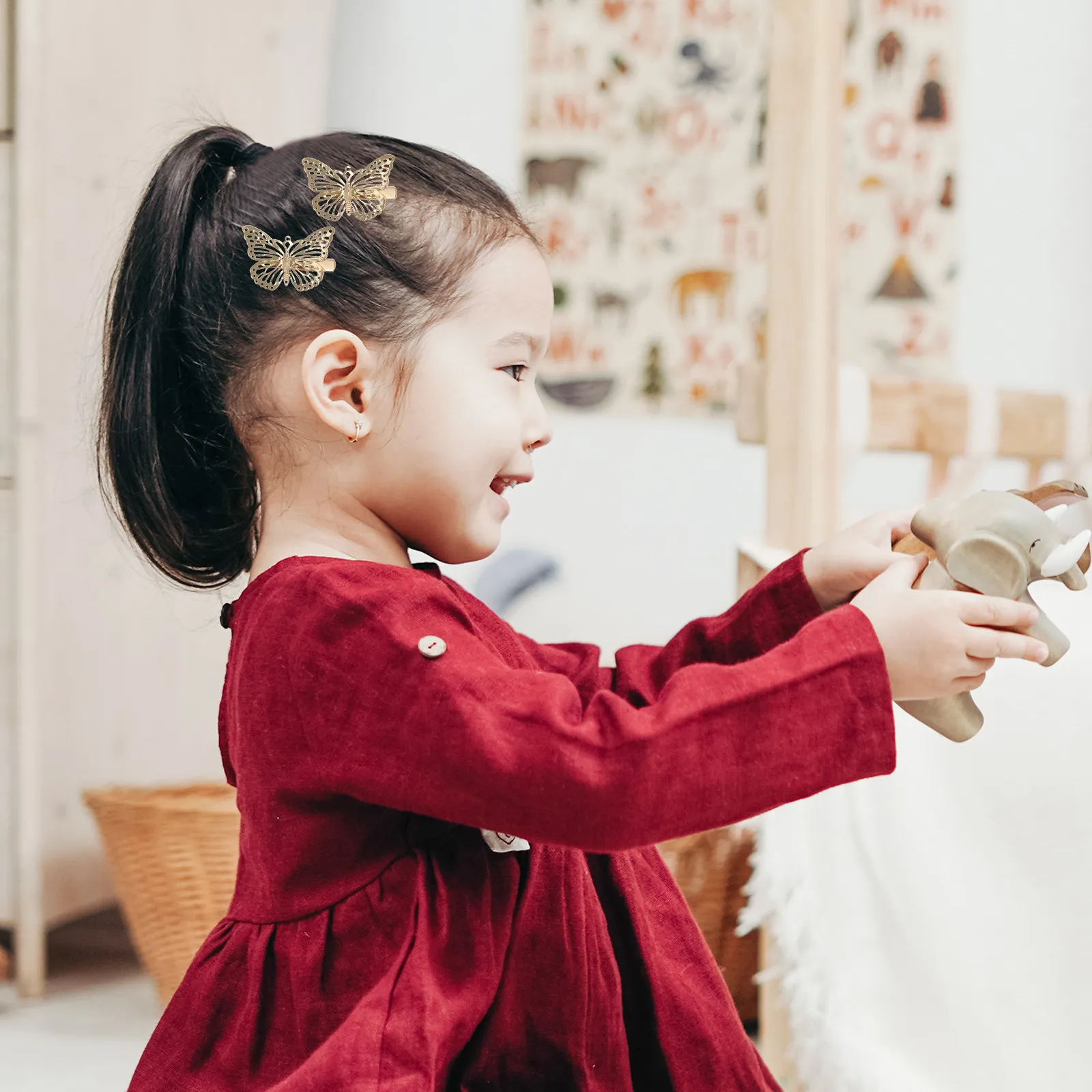 12Pcs Metal Golden Butterflies Hair Clips Hollow Delicate Chic Hairpins for Daily Wear Festival Party Styling Gorgeous Hair
12Pcs Metal Golden Butterflies Hair Clips Hollow Delicate Chic Hairpins for Daily Wear Festival Party Styling Gorgeous Hair