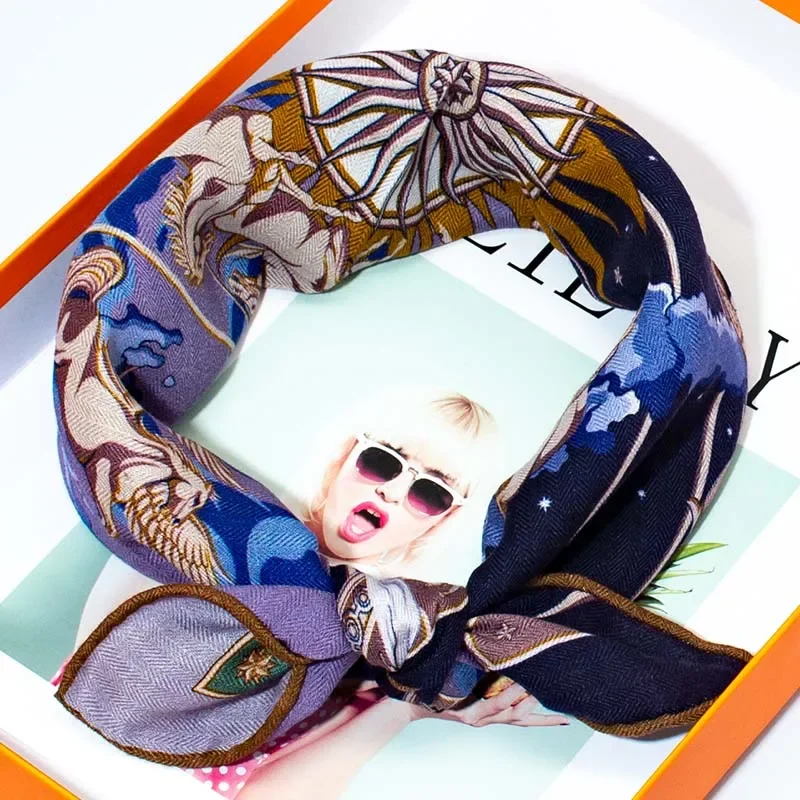 Double Sided Warm Square Scarf for Women 65x65cm 30% Mulberry Silk, 70% Wool Mythical Flying Horse Print Shawl Neck Scarf
Double Sided Warm Square Scarf for Women 65x65cm 30% Mulberry Silk, 70% Wool Mythical Flying Horse Print Shawl Neck Scarf