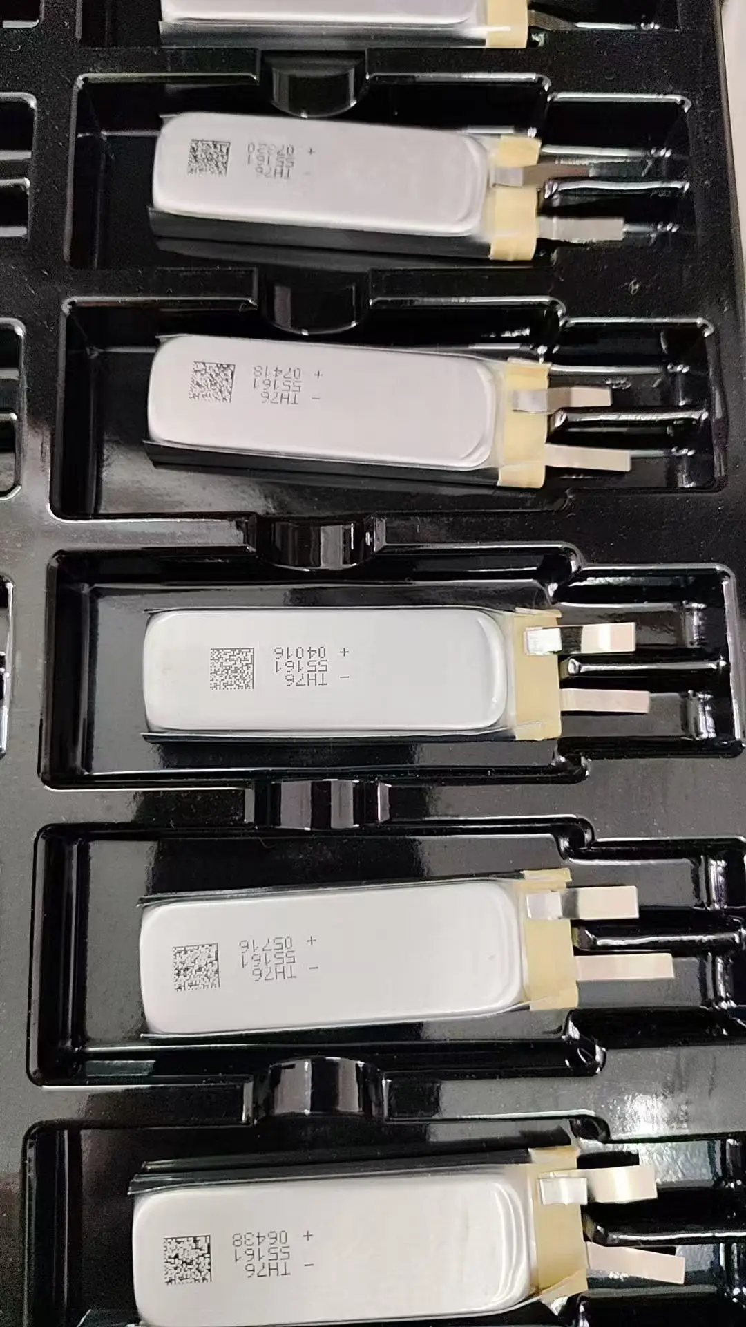 2 шт. новинка для 631855-100c 550 мАч DIY аккумуляторная батарея размер 6,3 мм 18 55 блок питания модели самолета
2 шт. новинка для 631855-100c 550 мАч DIY аккумуляторная батарея размер 6,3 мм 18 55 блок питания модели самолета