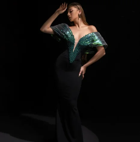 Сексуальный глубокий v-образный вырез, одно плечо, шаль с цветными блоками, жемчужное украшение, узкая повязка на талию, длинное платье, очередь на ужин на день рождения
Сексуальный глубокий v-образный вырез, одно плечо, шаль с цветными блоками, жемчужное украшение, узкая повязка на талию, длинное платье, очередь на ужин на день рождения