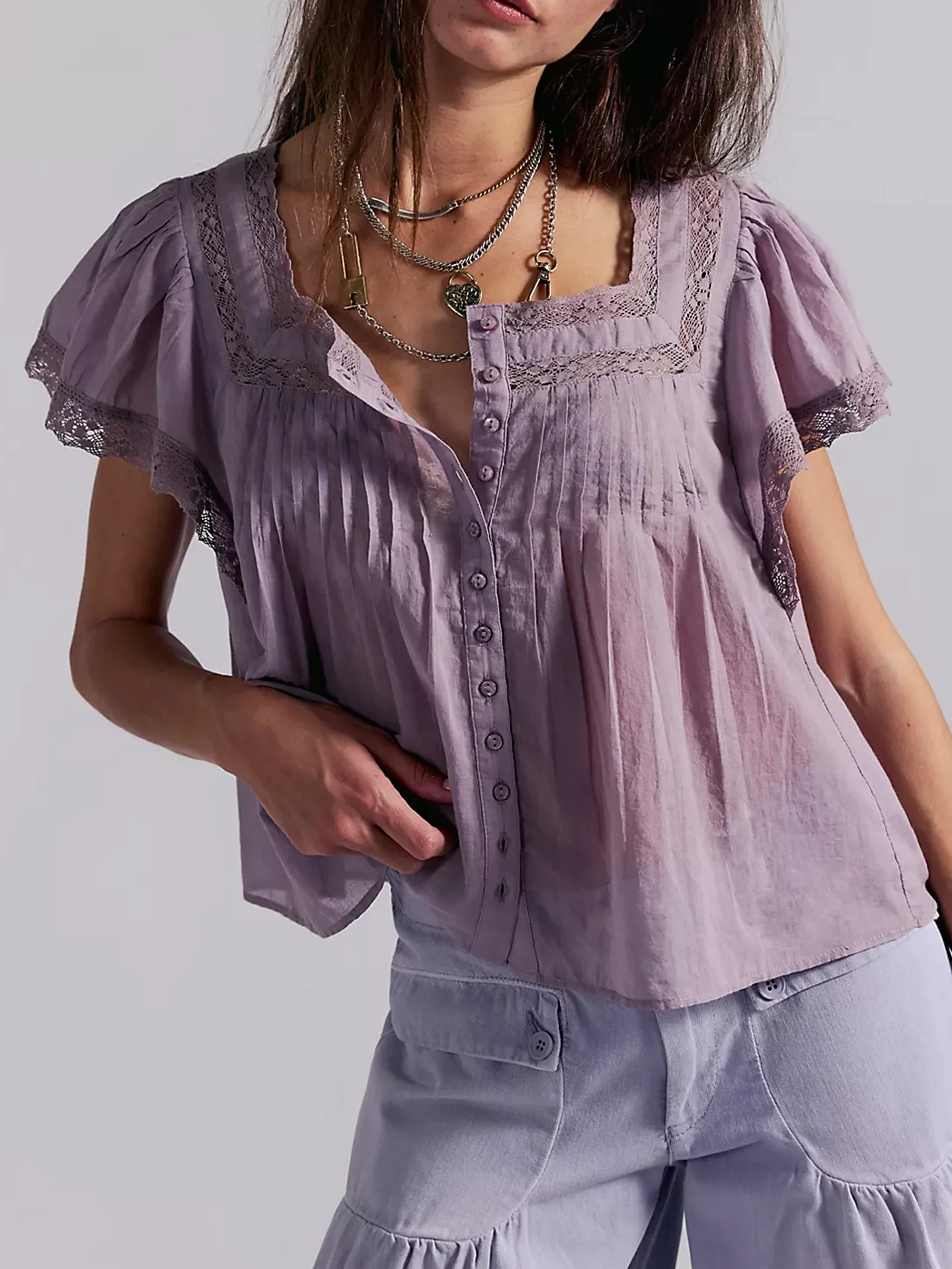 French Style Lace Splice Loose Shirt Women's Top Small Fly Sleeve Bell Design Cotton 100% Short Sleeve Square Collar
French Style Lace Splice Loose Shirt Women's Top Small Fly Sleeve Bell Design Cotton 100% Short Sleeve Square Collar