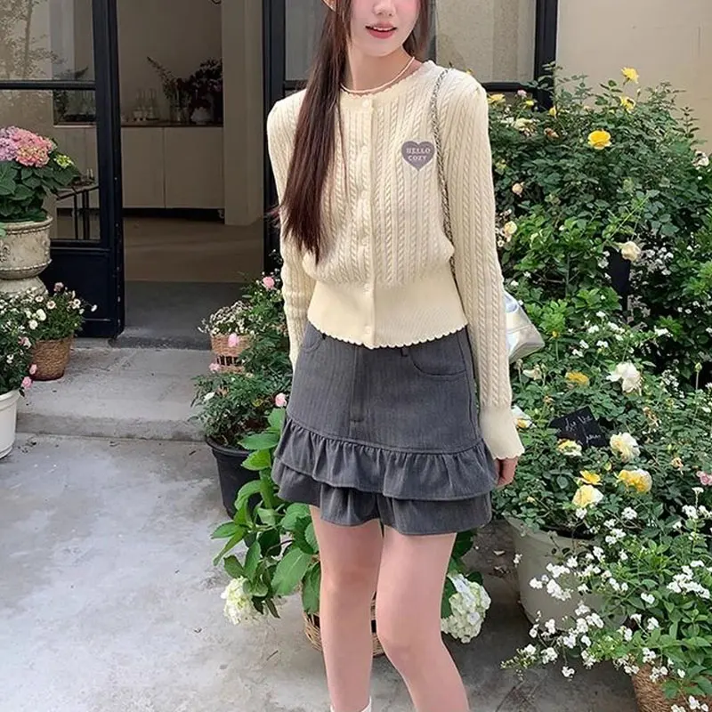 Stylish Letter Embroidery Cardigan Women's Clothing Preppy Style Slim Autumn Winter Round Neck Korean Casual Knitted Sweaters
Stylish Letter Embroidery Cardigan Women's Clothing Preppy Style Slim Autumn Winter Round Neck Korean Casual Knitted Sweaters