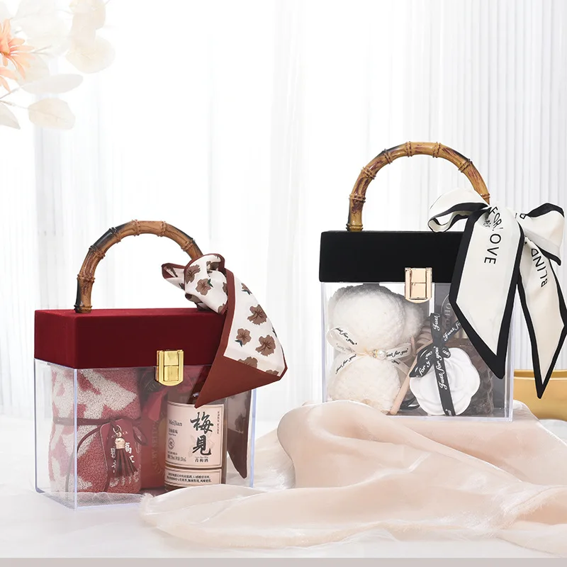 17X10X16cm 1pcs Handheld Acrylic Gift Box Transparent Thicken Packaging Cases Perfume Skin Care Lipstick Souvenir Gift Boxes
17X10X16cm 1pcs Handheld Acrylic Gift Box Transparent Thicken Packaging Cases Perfume Skin Care Lipstick Souvenir Gift Boxes