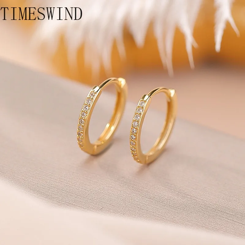 TIMESWIND Simple OL-style S925 Silver Circle Full Zircon Women Fashion Jewelry Earrings with Certificate
TIMESWIND Simple OL-style S925 Silver Circle Full Zircon Women Fashion Jewelry Earrings with Certificate