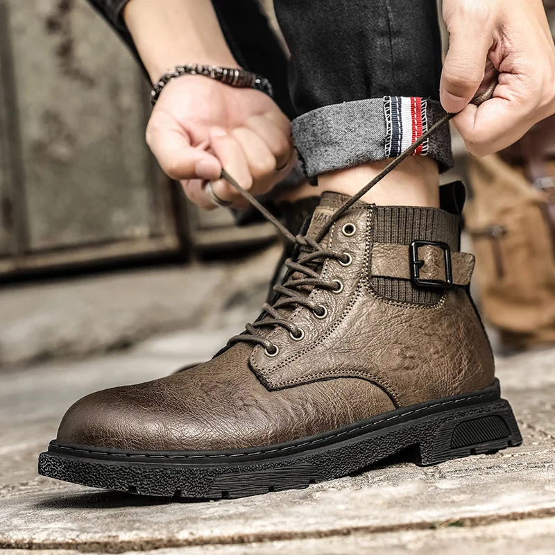 Fashion and Naked High Top Soft Leather British Casual Brock Socks Mouth Male Winter Velvet Boots Men's Leather Shoes Large Size
Fashion and Naked High Top Soft Leather British Casual Brock Socks Mouth Male Winter Velvet Boots Men's Leather Shoes Large Size