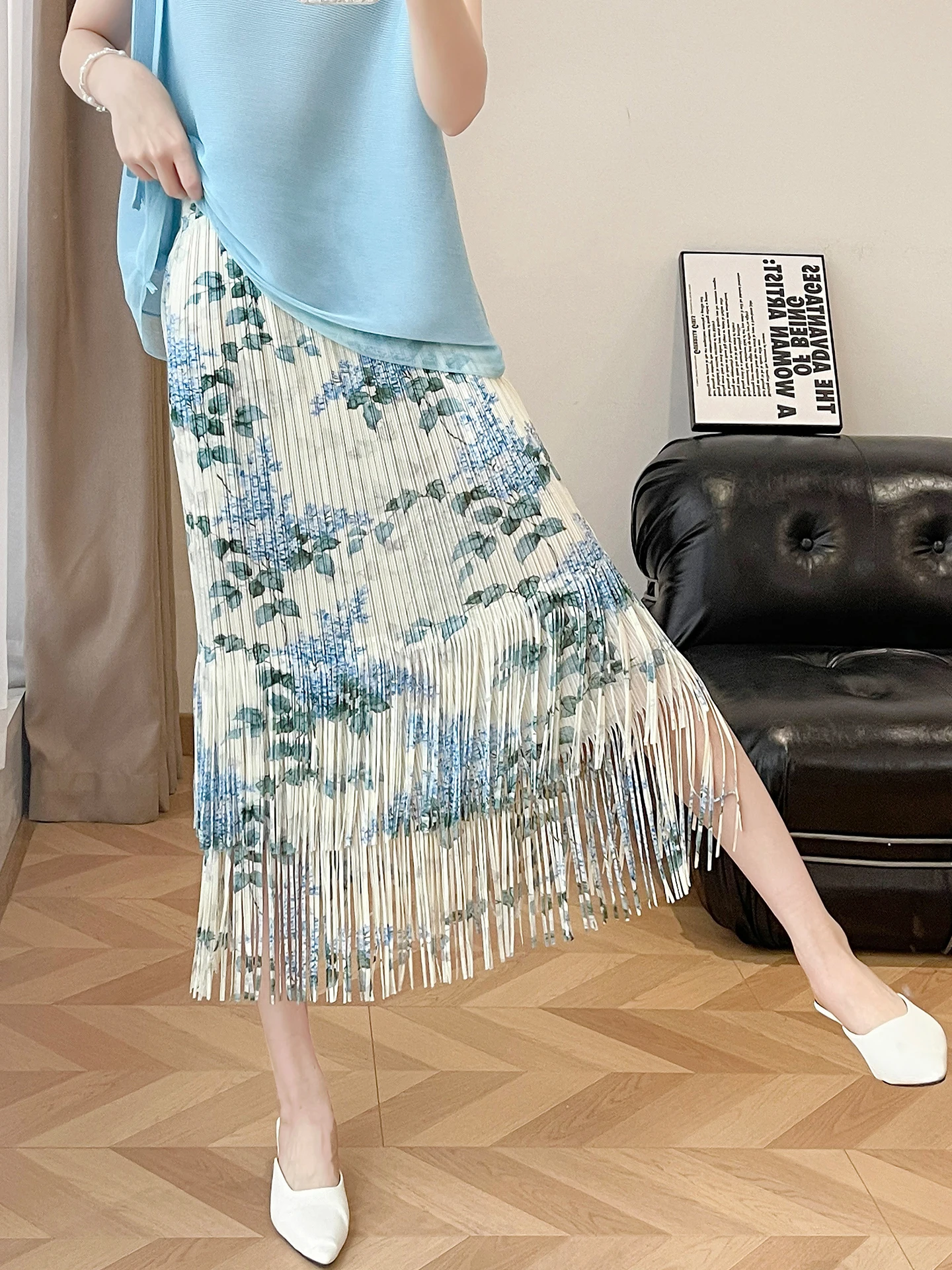 Elegant High Waist Floral Print Half Skirt Women's Summer Tassel Hemline Slimming Hip Covering Mid-Length Versatile Skirt
Elegant High Waist Floral Print Half Skirt Women's Summer Tassel Hemline Slimming Hip Covering Mid-Length Versatile Skirt