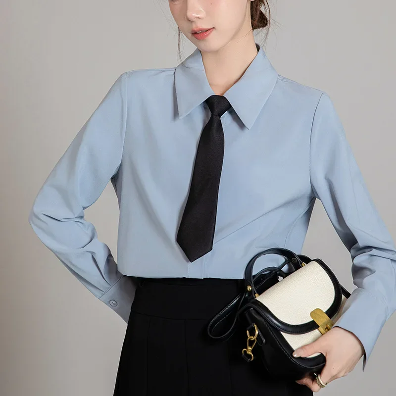 Женская синяя рубашка поло с французским воротником, новинка ранней весны 2025 года, профессиональный шифоновый топ для офиса
Женская синяя рубашка поло с французским воротником, новинка ранней весны 2025 года, профессиональный шифоновый топ для офиса
