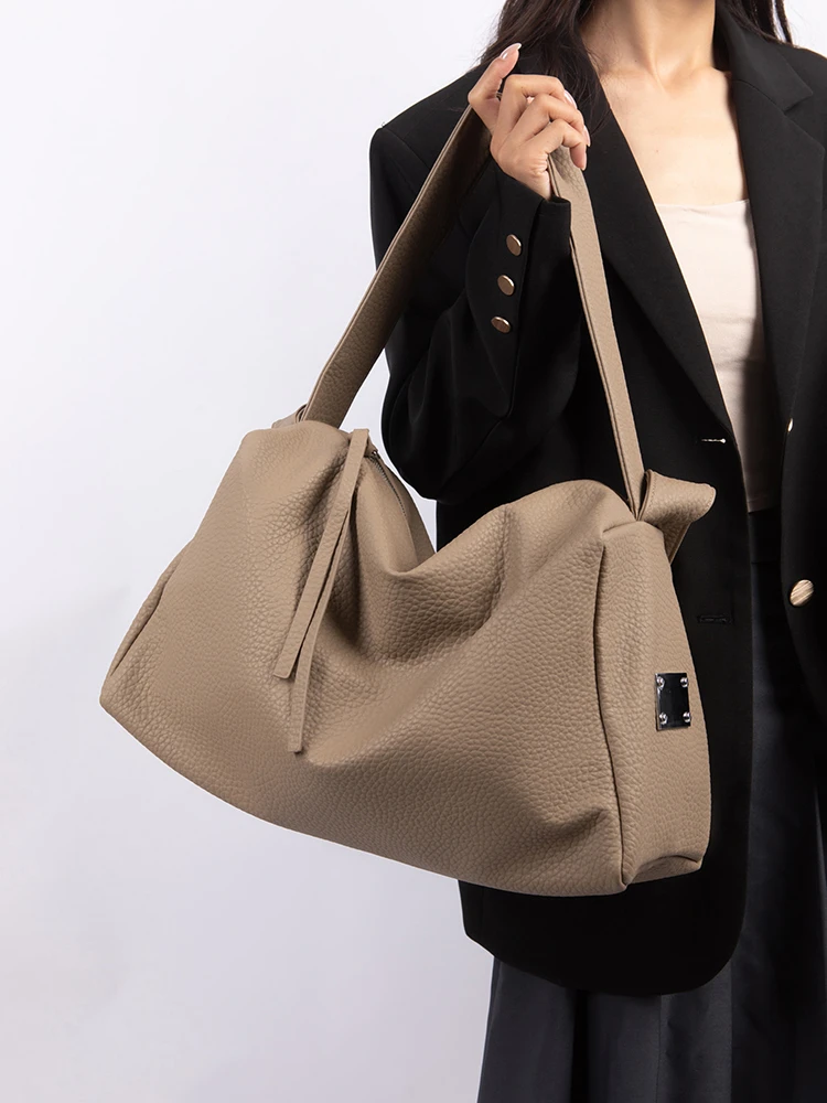 Light Luxury Fashion New High-quality Soft Pu Leather Large Capacity Lychee Pattern Single Shoulder Crossbody Bag For Women Tide
Light Luxury Fashion New High-quality Soft Pu Leather Large Capacity Lychee Pattern Single Shoulder Crossbody Bag For Women Tide