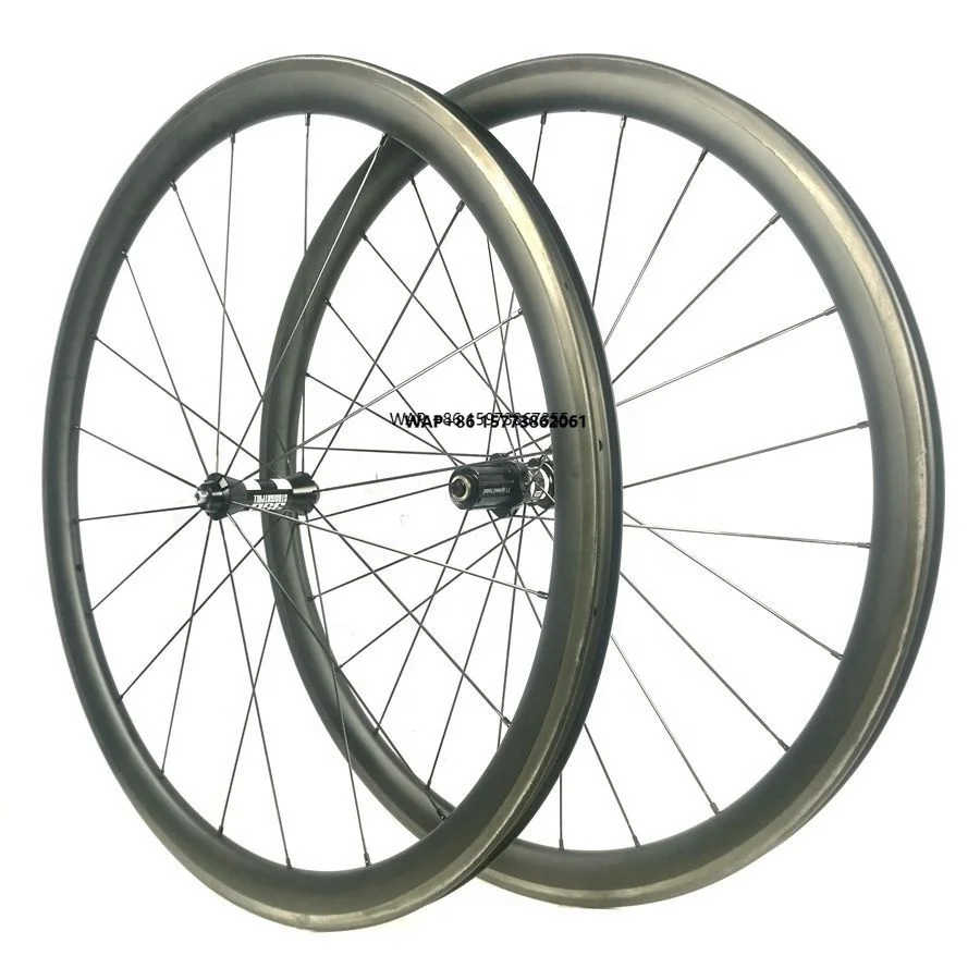 Колесный комплект Synergy Cycle: полностью карбоновые колеса для шоссейного велосипеда, легкий комплект колес 700C клинчер, карбоновые колеса для шоссейного велосипеда из Китая
Колесный комплект Synergy Cycle: полностью карбоновые колеса для шоссейного велосипеда, легкий комплект колес 700C клинчер, карбоновые колеса для шоссейного велосипеда из Китая