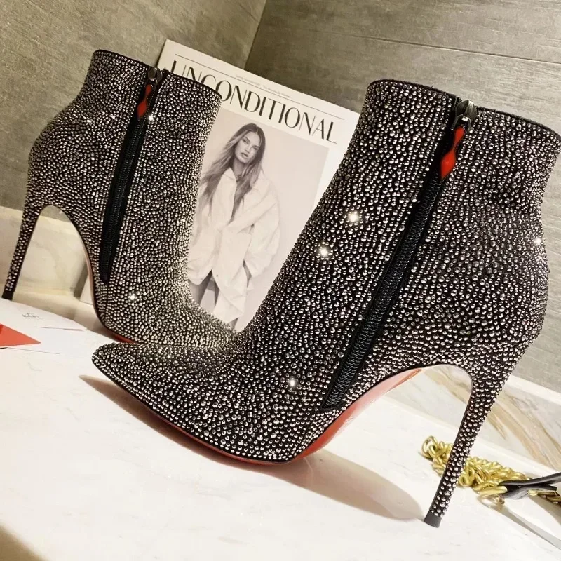 Top Quality Womens Red Bottom High Heels Luxury Fashion Ladies Crystal Glisten Red Soled Shoes Classic Retro Designer High Heel
Top Quality Womens Red Bottom High Heels Luxury Fashion Ladies Crystal Glisten Red Soled Shoes Classic Retro Designer High Heel