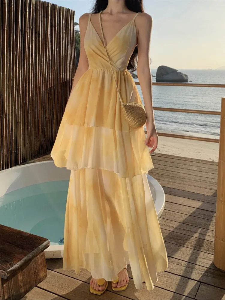 Women Summer Yellow Tie Dye Print Halter Cake Dress Spaghetti Strap Backless A-Line Midi Skirt Elegant Evening Party Dresses
Women Summer Yellow Tie Dye Print Halter Cake Dress Spaghetti Strap Backless A-Line Midi Skirt Elegant Evening Party Dresses