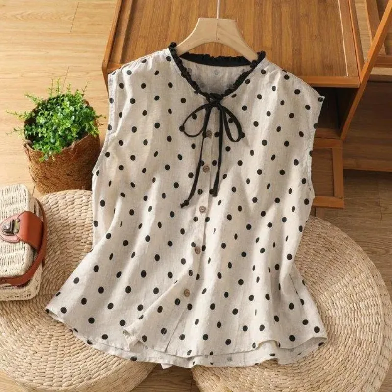 Women's Polka Dot Sleeveless Blouse Casual Linen Cotton Bow Tie Ruffled Neck Summer Loose Shirt
Women's Polka Dot Sleeveless Blouse Casual Linen Cotton Bow Tie Ruffled Neck Summer Loose Shirt
