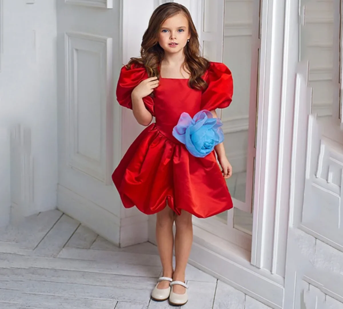 Красное атласное платье с цветами для девочек 3D Flolwers A Lin ePrincess Бальные платья Square Callor Puff с короткими рукавами Детские платья по индивидуальному заказу
Красное атласное платье с цветами для девочек 3D Flolwers A Lin ePrincess Бальные платья Square Callor Puff с короткими рукавами Детские платья по индивидуальному заказу