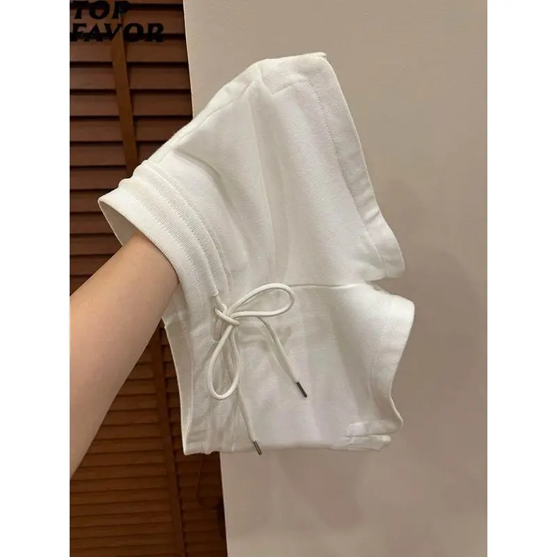 Summer Casual Breathable Drawstring Women Sports Shorts Low-rise Slim Fitting Casual Pants Black/Grey Straight Shorts Pant Women
Summer Casual Breathable Drawstring Women Sports Shorts Low-rise Slim Fitting Casual Pants Black/Grey Straight Shorts Pant Women