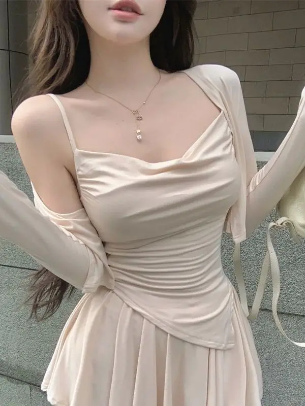 Casual Style Pure Desire Hot Girl Three-Piece Set Women's New Irregular Pleated Strap Vest Long Sleeve Cover up Short Skirt
Casual Style Pure Desire Hot Girl Three-Piece Set Women's New Irregular Pleated Strap Vest Long Sleeve Cover up Short Skirt