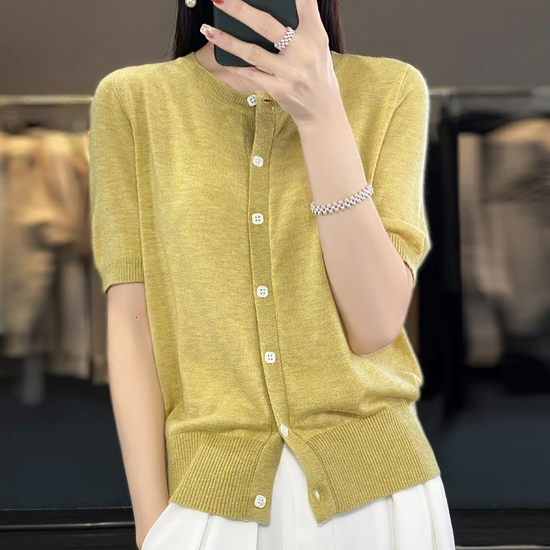 Women's Summer Round Neck Imitation Wool Cardigan Solid Color Pullover Fashionable Half Sleeved Knitted T-Shirt Top
Women's Summer Round Neck Imitation Wool Cardigan Solid Color Pullover Fashionable Half Sleeved Knitted T-Shirt Top