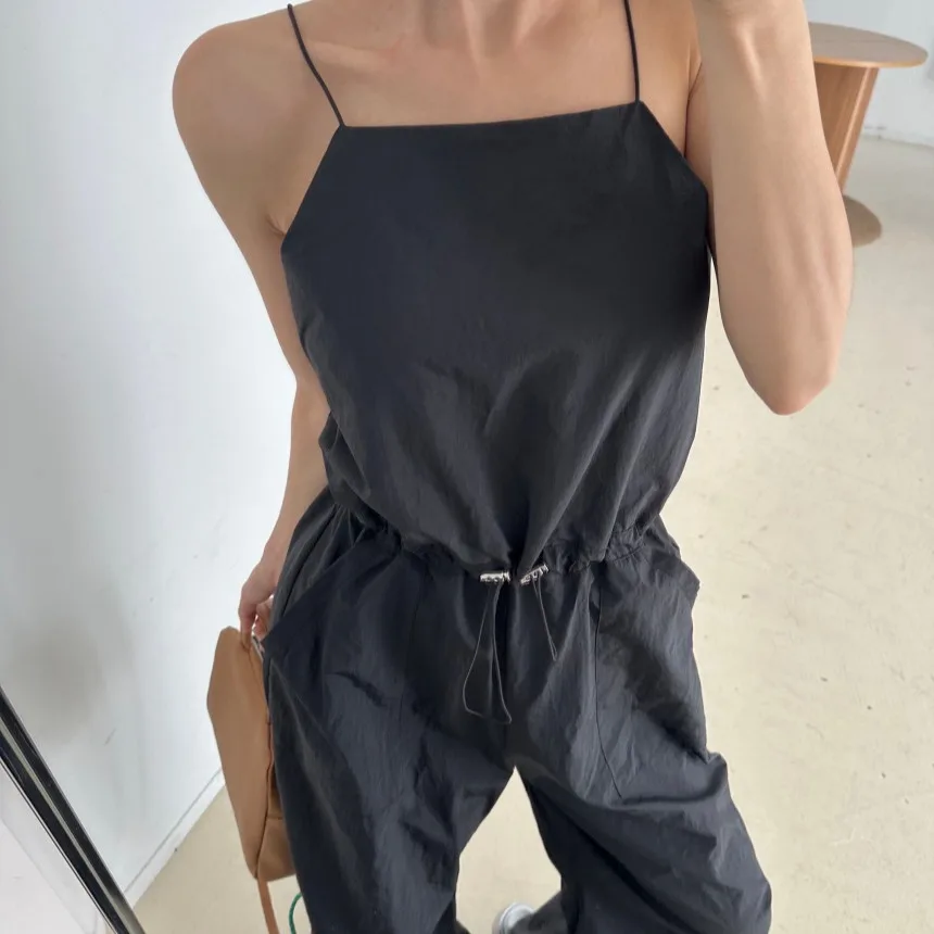 2026 Summer New Korean Style Chic Fashionable Versatile Sexy Casual Backless Belted One-Piece Pants High Waist Other Material
2026 Summer New Korean Style Chic Fashionable Versatile Sexy Casual Backless Belted One-Piece Pants High Waist Other Material