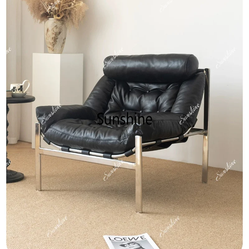 Modern simple single chair living room light luxury sofa chair metal leisure chair
Modern simple single chair living room light luxury sofa chair metal leisure chair