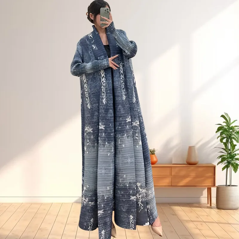 Miyake Abaya Pleated Robe Jacket Plus Size Cardigan Loose Stretch Middle East Women's Demure Islamic Worship Wear Long 57 Inches
Miyake Abaya Pleated Robe Jacket Plus Size Cardigan Loose Stretch Middle East Women's Demure Islamic Worship Wear Long 57 Inches