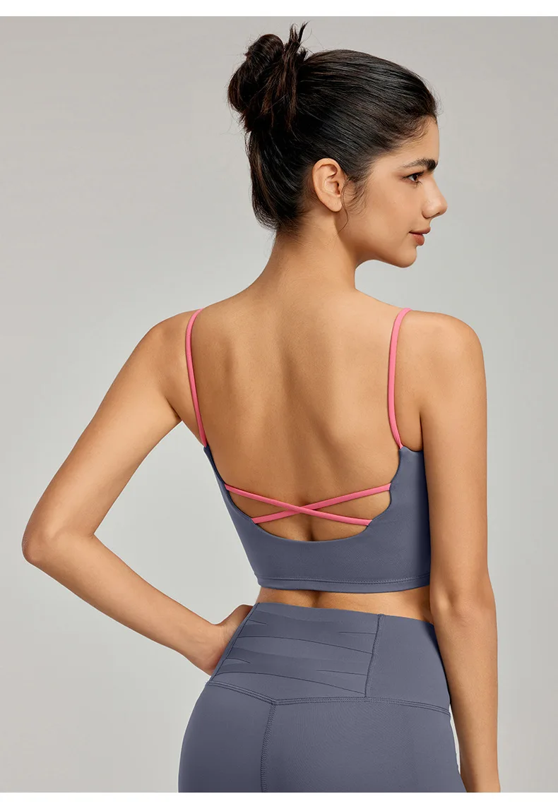 Sexy Thin Strap Sports Bra for Women Padded Cool Feeling Yoga Top with Color Block & U Back Design, Summer Workout Tank Camisole
Sexy Thin Strap Sports Bra for Women Padded Cool Feeling Yoga Top with Color Block & U Back Design, Summer Workout Tank Camisole