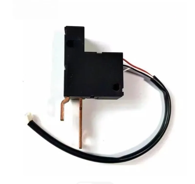 Контактор с мягким пуском UL-721Q-R1A-B032, 12В, 100А
Контактор с мягким пуском UL-721Q-R1A-B032, 12В, 100А