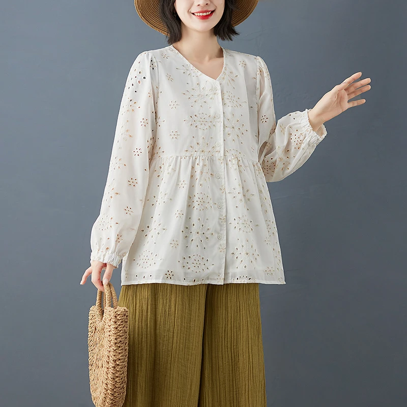 Женская блузка больших размеров с кружевом, длинным рукавом, V-образным вырезом, вышивкой, весенне-осенняя, модная, удобная, повседневная верхняя одежда
Женская блузка больших размеров с кружевом, длинным рукавом, V-образным вырезом, вышивкой, весенне-осенняя, модная, удобная, повседневная верхняя одежда