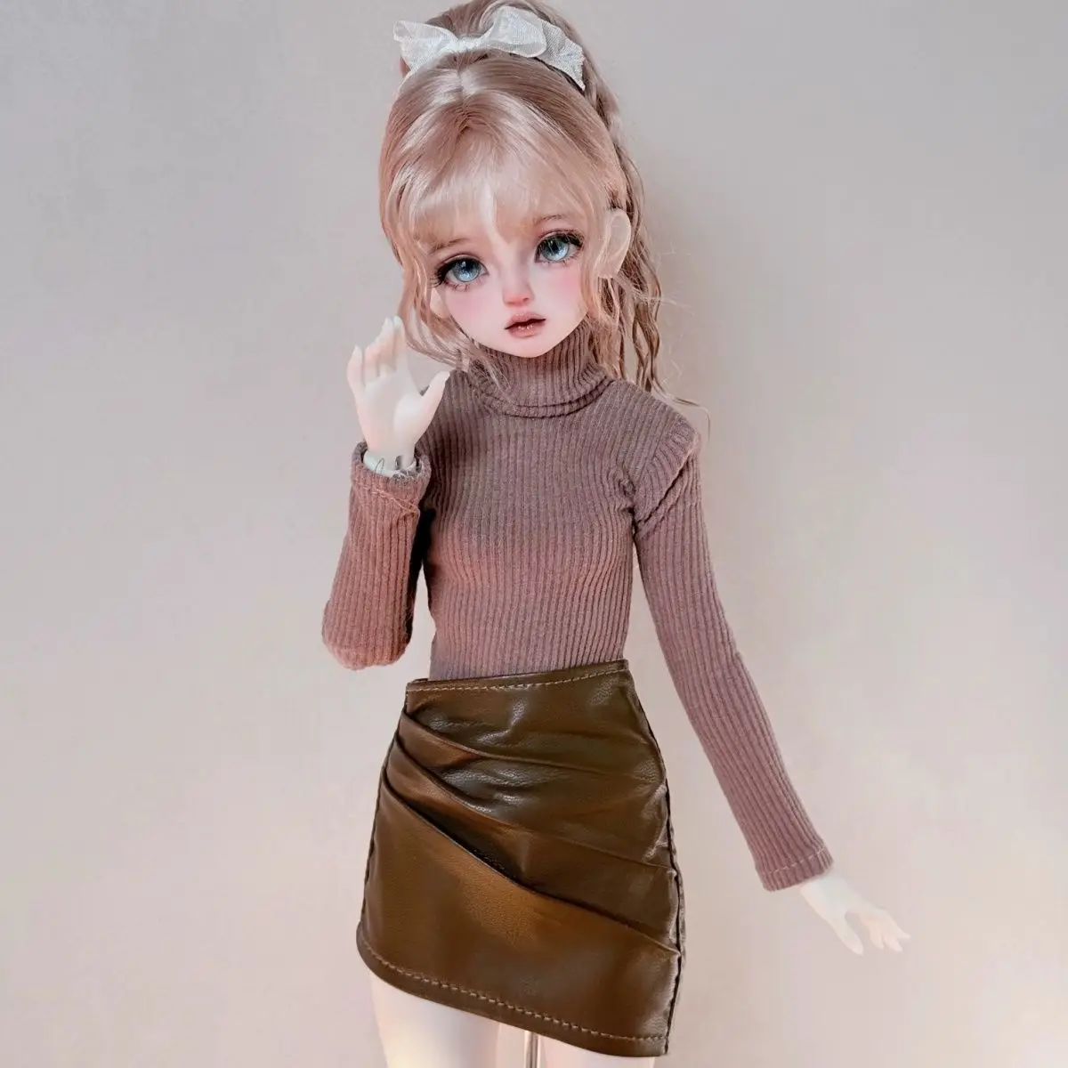 New 1/4 Doll's Clothes Suit for 45cm Bjd Doll Leather Skirt Long Sleeves Girl Toys Dress Up Play House Doll Accessories, No Doll
New 1/4 Doll's Clothes Suit for 45cm Bjd Doll Leather Skirt Long Sleeves Girl Toys Dress Up Play House Doll Accessories, No Doll