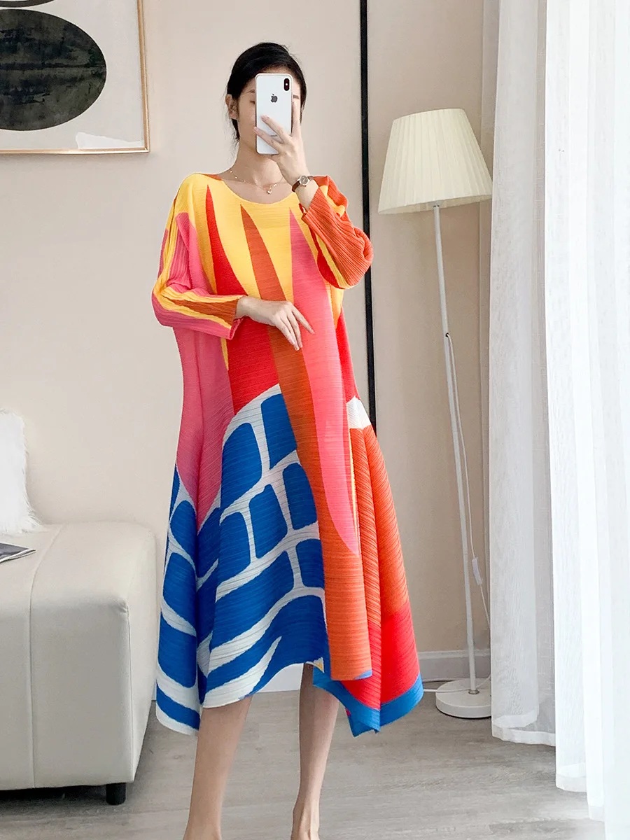 Pleated Fashion Printed Long Sleeve Loose Dress Autumn 2022 New High-end High-end Dress
Pleated Fashion Printed Long Sleeve Loose Dress Autumn 2022 New High-end High-end Dress